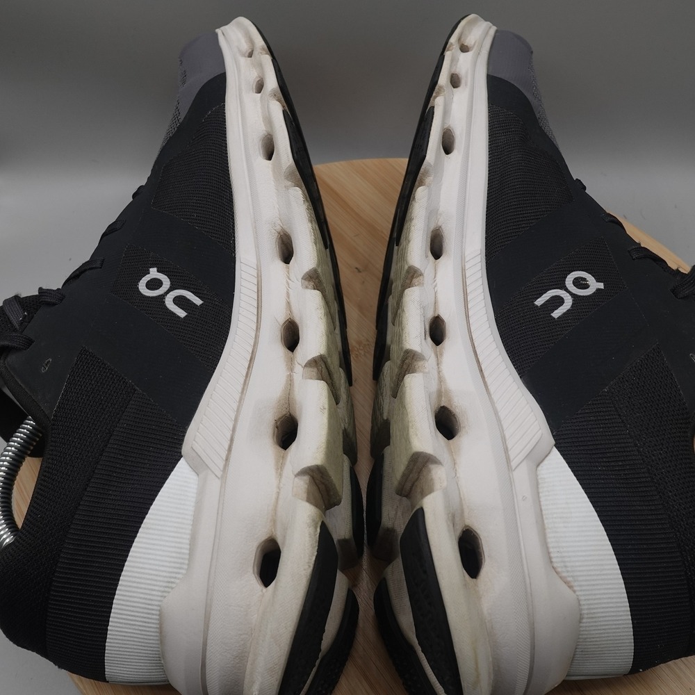 On Cloudrunner Mens 10 Wide 2E Eclipse Black Grey… - image 7